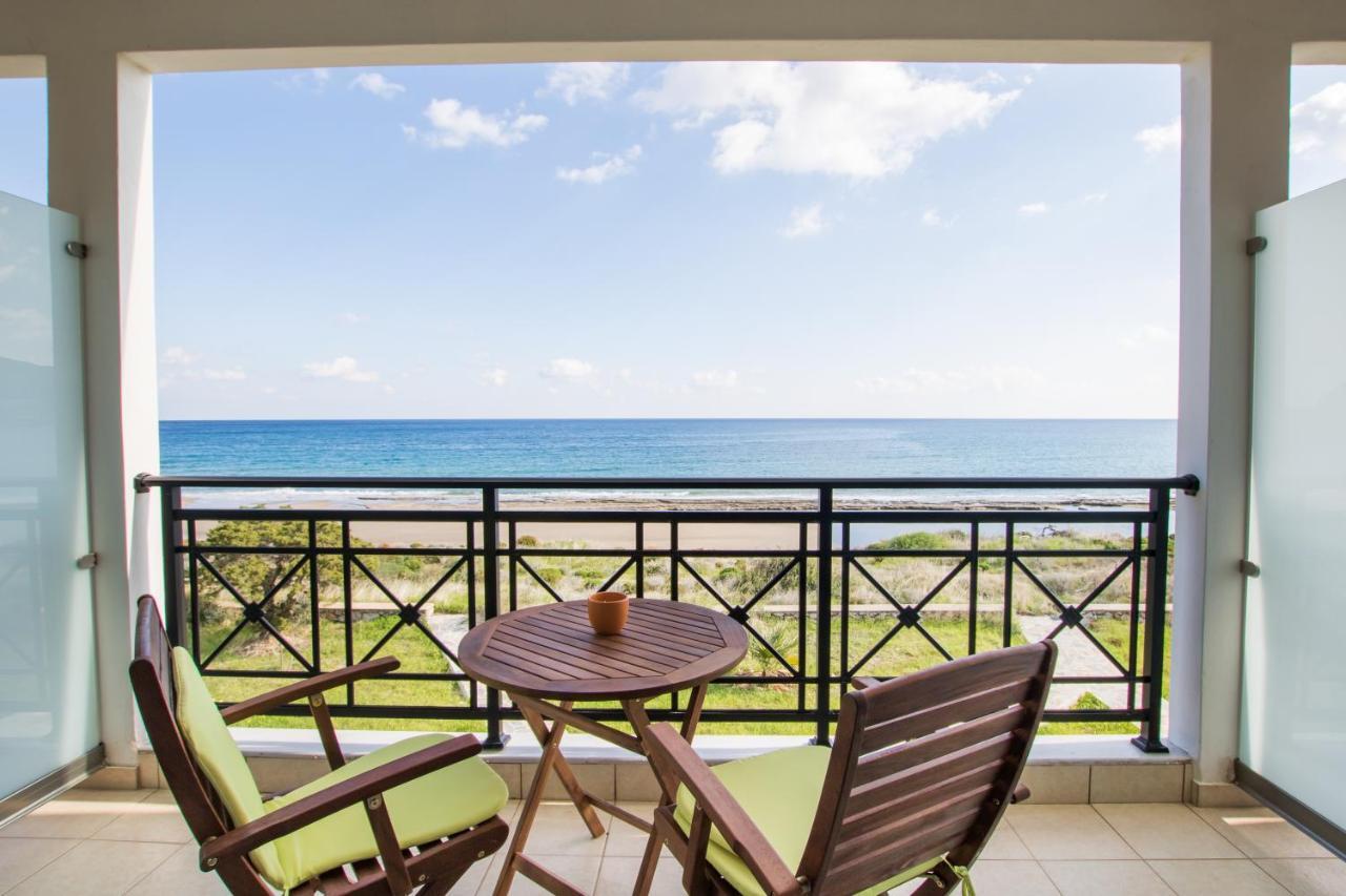 Beachfront Apartments Карпатос Екстер'єр фото